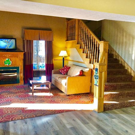 Quality Inn Greenville North Экстерьер фото