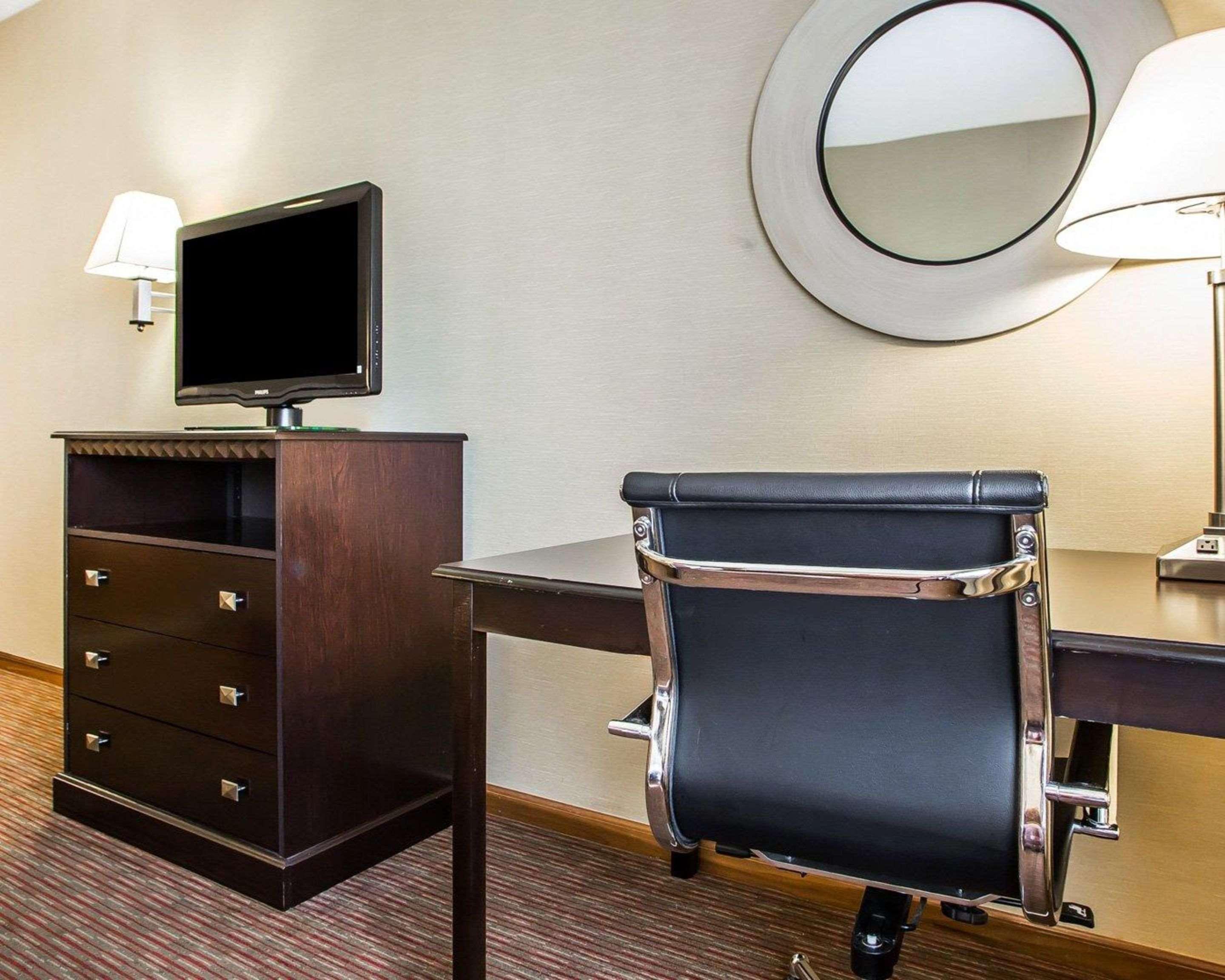 Quality Inn Greenville North Экстерьер фото