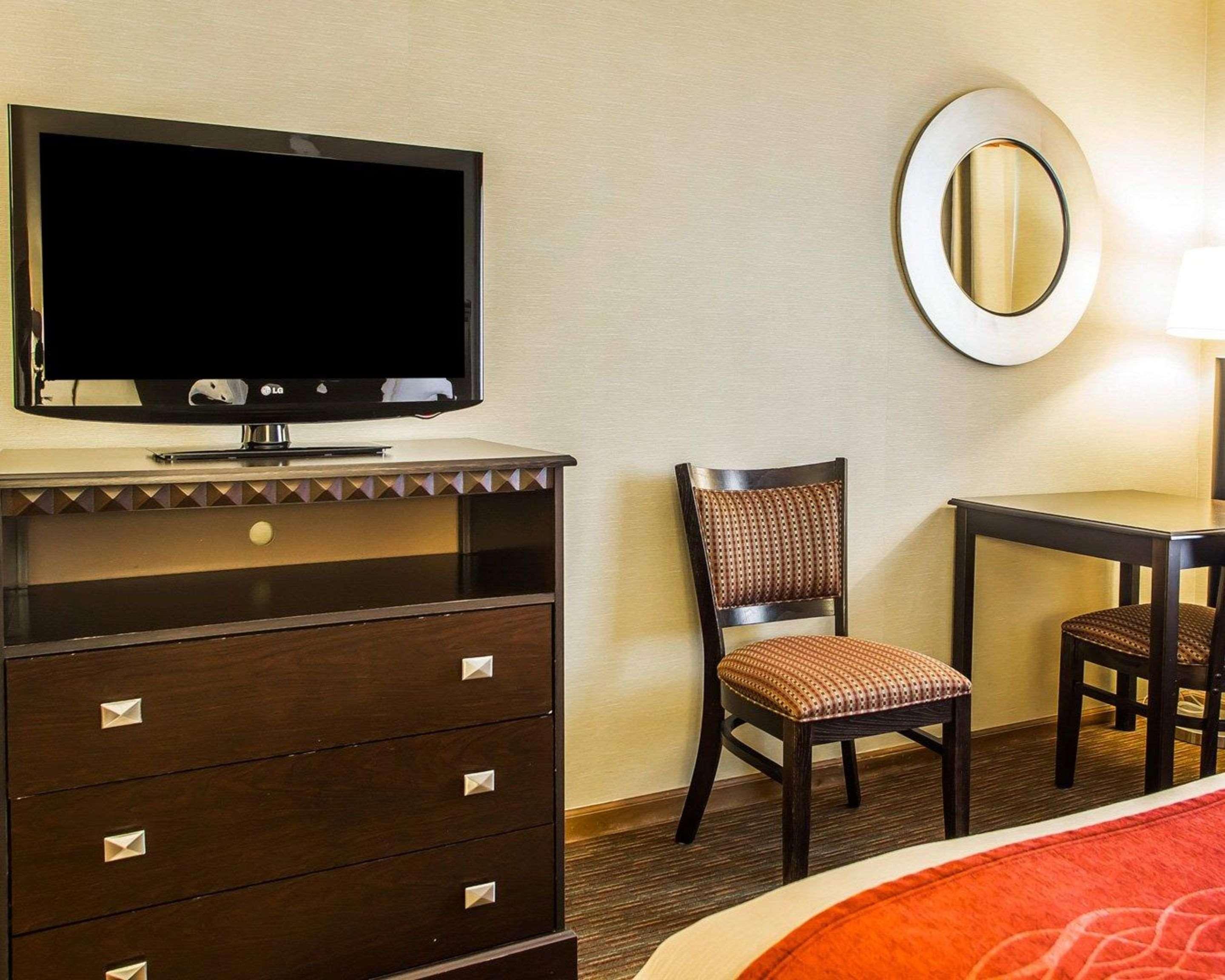 Quality Inn Greenville North Экстерьер фото