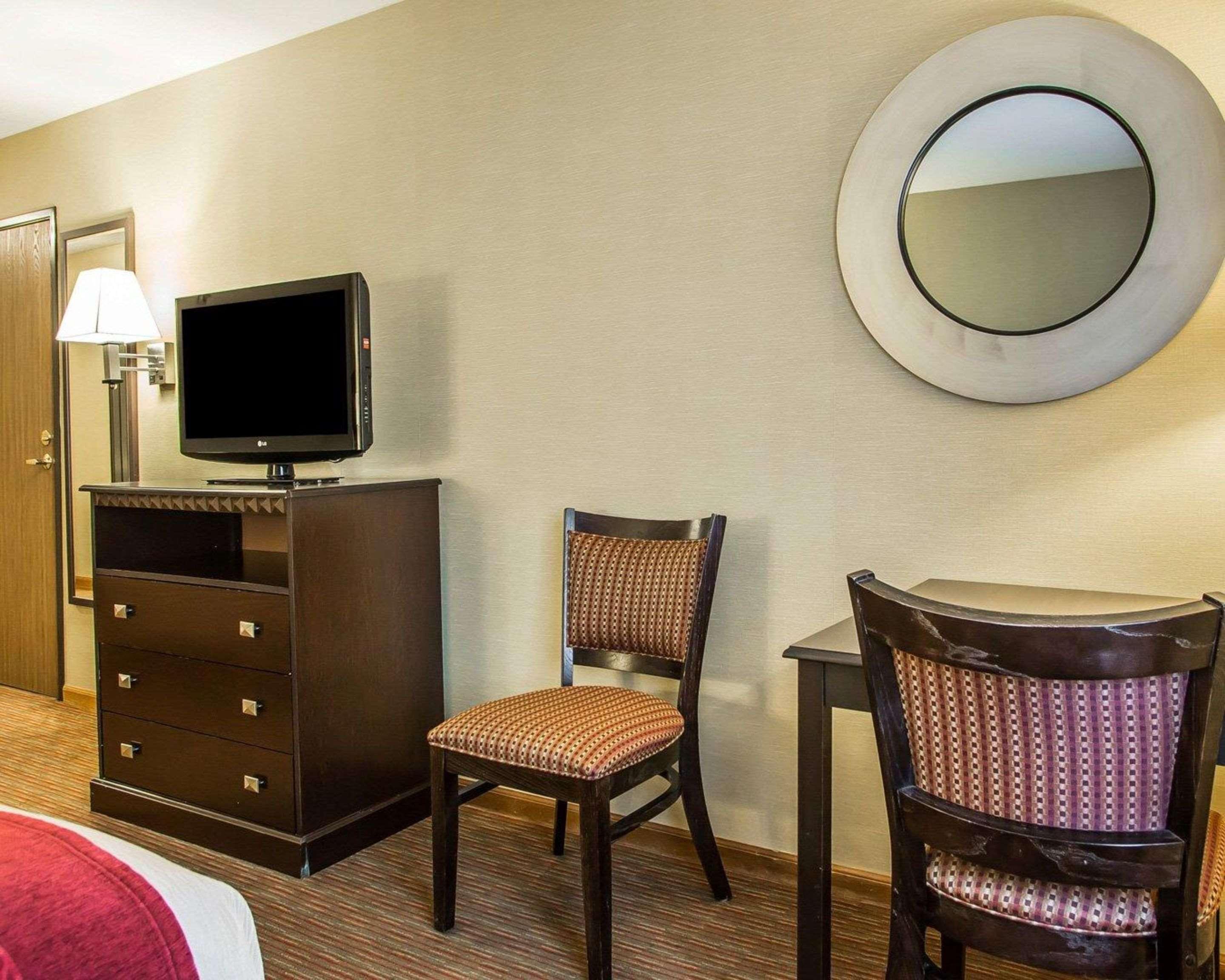 Quality Inn Greenville North Экстерьер фото