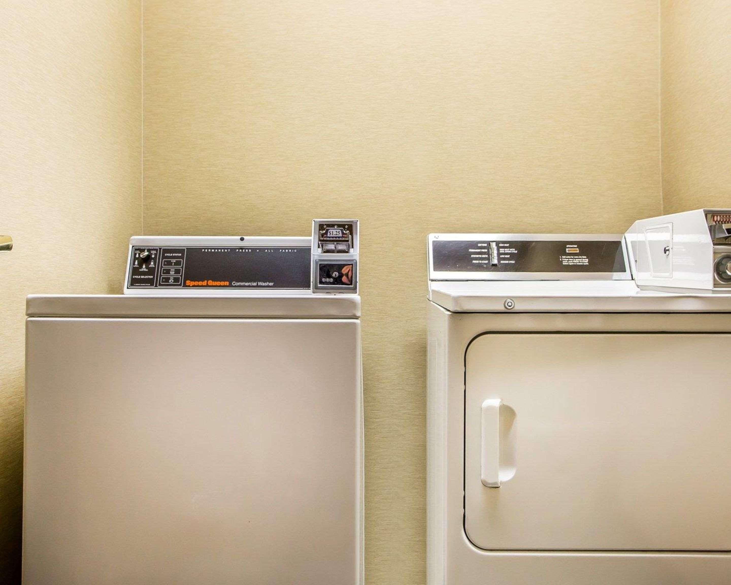 Quality Inn Greenville North Экстерьер фото